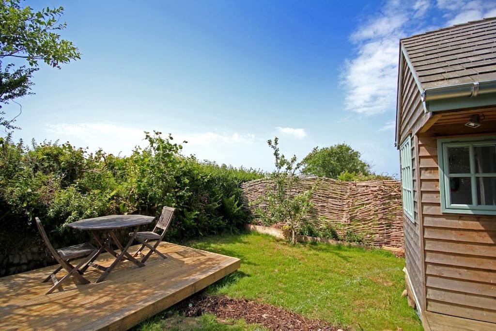 布德Tiny House On Isolated Farm By The Cornish Coast别墅 外观 照片